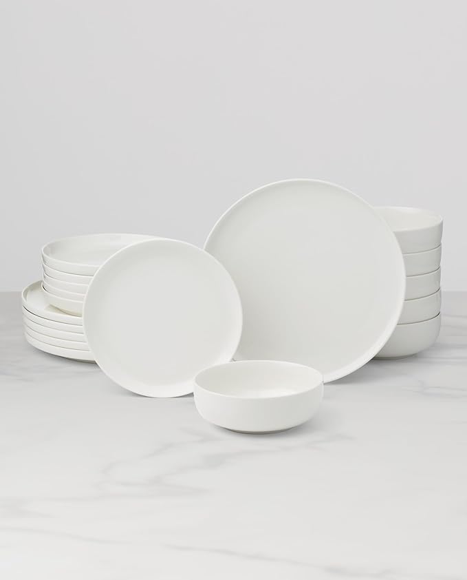 Oneida 899204 24 Seven White 18-Piece Dinnerware Set, Service For 6