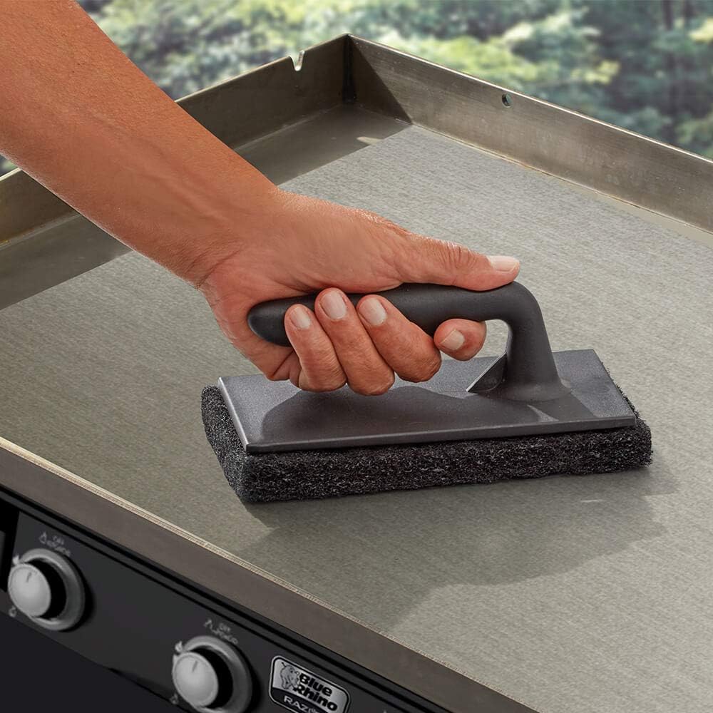 Chef Master Griddle Scraper w/Replacement Blade & Grill Scrubber Combo, Commercial Flat Iron Grill Griddle Scraper for Home, Diner, Bar & Restaurant, Flat Top Iron & Blackstone Accessories - 90254