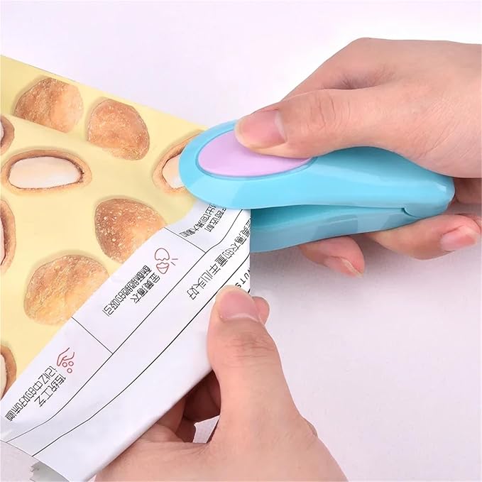 Kitchen Accessories Tools Mini Portable Food Clip Heat Sealing Machine Sealer Home Snack Bag(Purple -1)