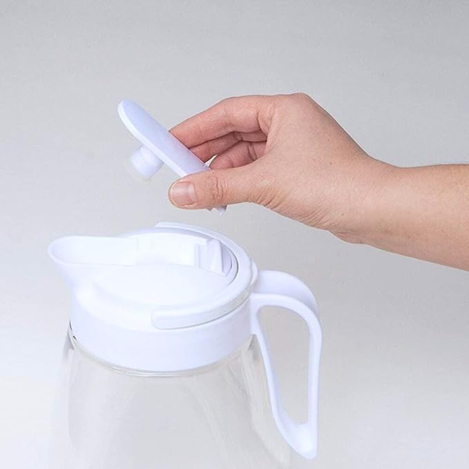Large Airtight Water Pitcher for Fridge – 99oz (3.1QT) Leakproof Family Size Jug for Tea, Coffee & Juice, LargePour Design with Locking Lid, Easy Pour Handle, Dishwasher Safe, Made in Japan