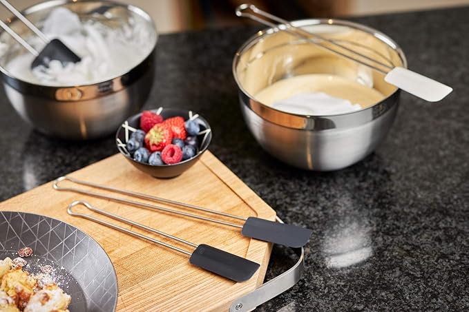 Rösle Stainless Steel & Silicone Flexible Spatula, 12.6-Inch, White