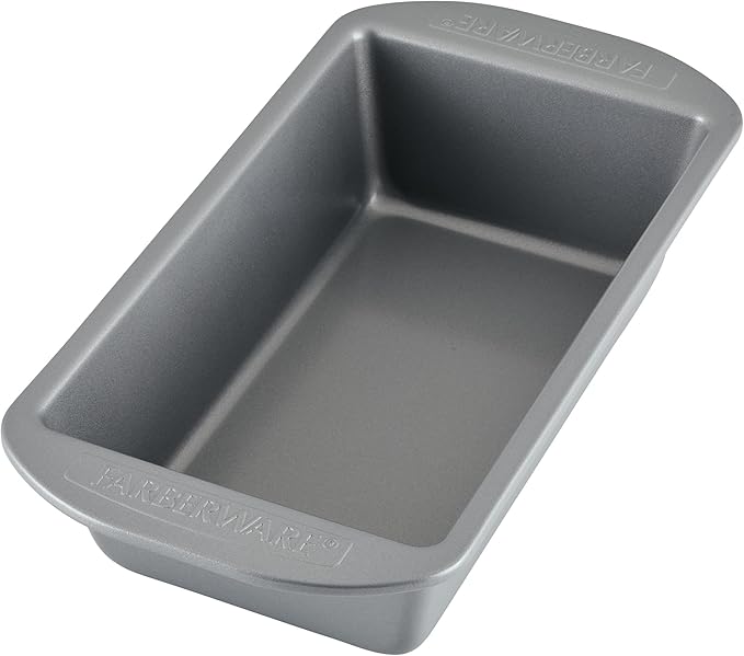 Farberware Nonstick Bakeware 9-Inch x 5-Inch Loaf Pan, Gray