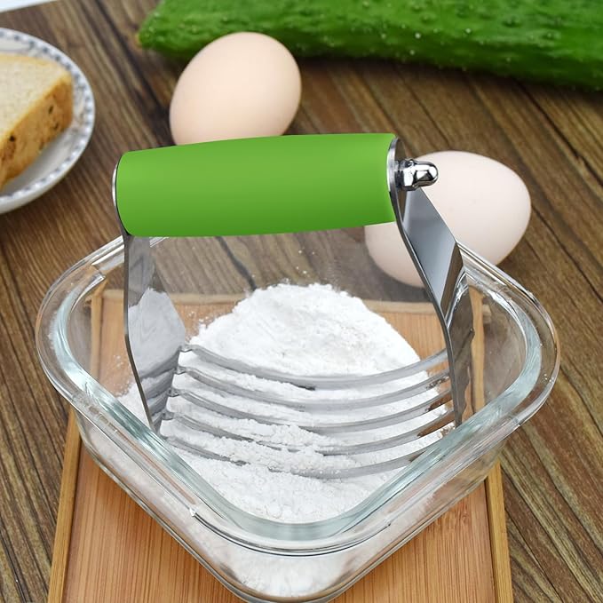 Dough Blender Heavy Duty Pastry Cutter Stainless Steel Butter Cutter Professional Baking Tool For Mixing Flour Butter (1 Pcs Green)