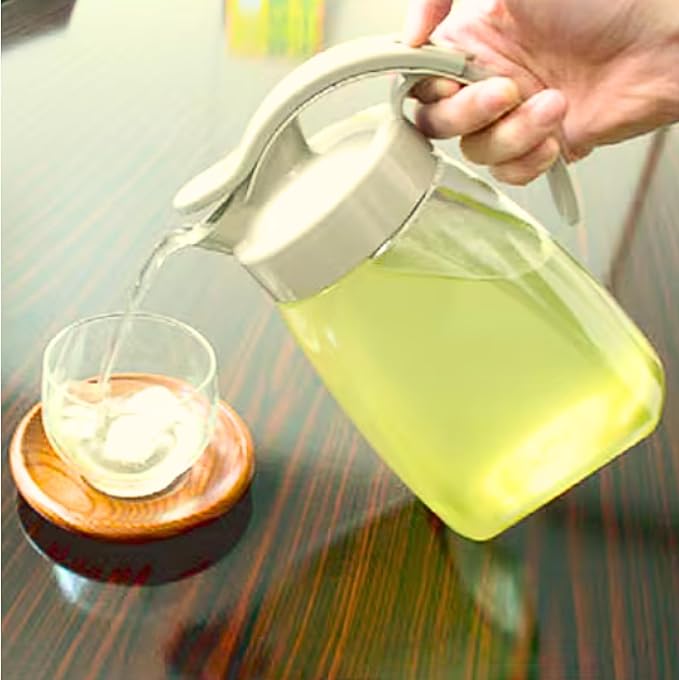 Compact Airtight Water Pitcher – 45oz (1.4QT) Personal Size Fridge Door Jug, Leakproof for Hot & Cold Drinks, Slim Space-Saving Design, Easy Pour, Dishwasher Safe, Made in Japan