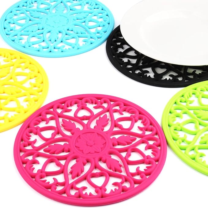 ME.FAN Trivets / Silicone Trivets 3 Pcs Silicone Mats for Hot Dishes / Hot Pots / Hot Pans, Hot Pads to Portect Table and Counter Top - Flexible / Durable / Non Slip (Grey)