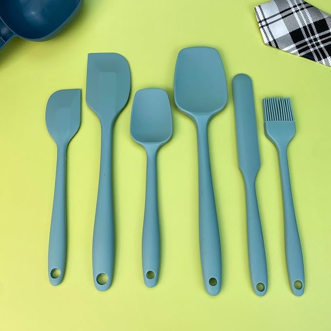 29PCS Nonstick Silicone Baking Set With Bakeable Mini Cake Pans, Bakeware for Oven, Molds and Heat Resistant Spatulas