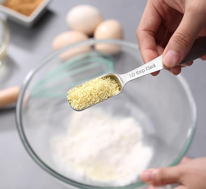 18/8 Stainless Steel Measuring Spoons Set of 16 Pieces, Includes 10 Narrow, 1 Leveler and 5 Mini Spoons
