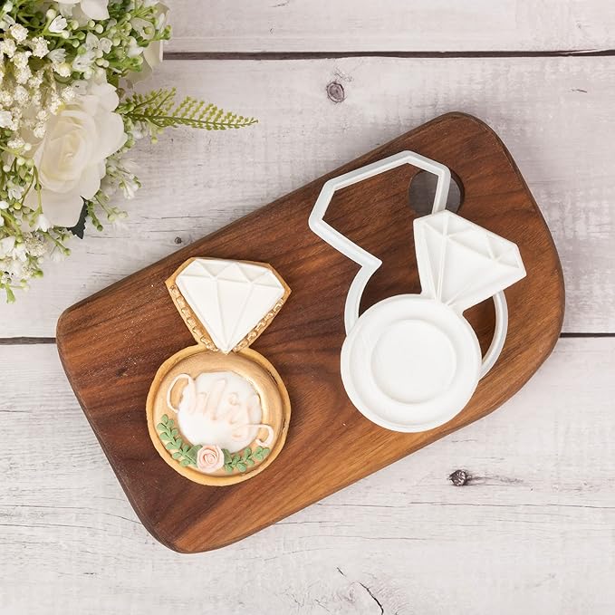 Flycalf Diamond Ring Cookie Cutter with Plunger Stamps Cake Decoration for DIY Biscuit Cutter Baking PLA Holiday for Kids Party 3.5" Kitchen Supplies
