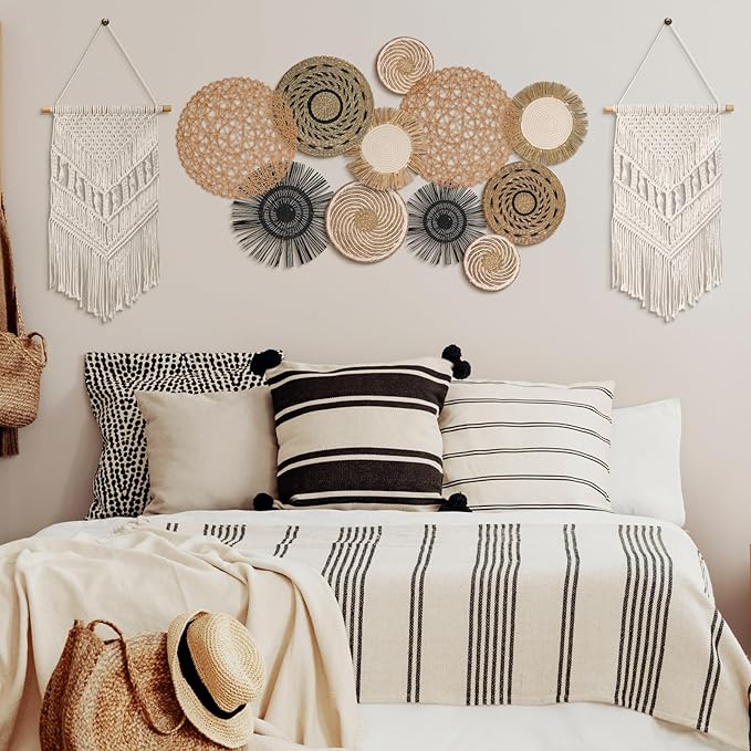 Tatuo 11 Pcs Boho Wall Basket Decor Bulrush Woven Wall Hanging Art Round Farmhouse Rustic Handmade Wicker for Summer Home, Bedroom, Living Room, Kitchen Decorations, Multi Sizes(Flower)