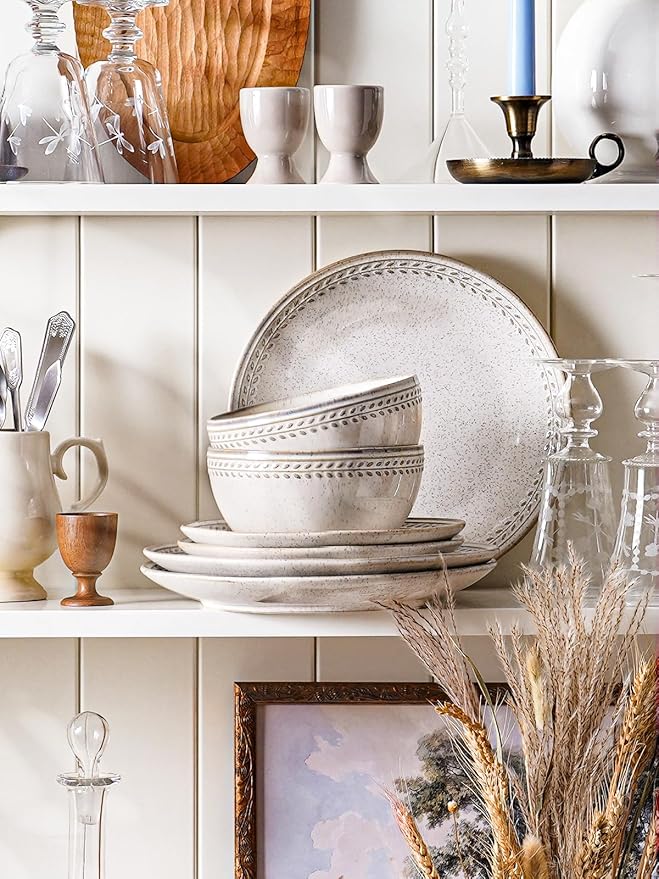 LE TAUCI Dinnerware Sets for 6, 18 Piece Plates and Bowls Sets, Ceramic Kitchen Dish Set, Chip Resistant, Microwave & Dishwasher Safe, Reactive Glaze Beige (8"&10" Plate, 27oz Bowl)
