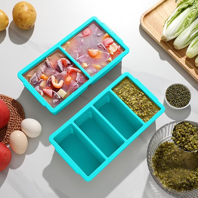 Silicone Freezer Trays with Lid for Soup, 1-Cup & 2-Cup Large Ice Cube Molds Food Storage Containers for Meal Prep, Freeze 500mL/250mL/125mL Portions – 2 Pack