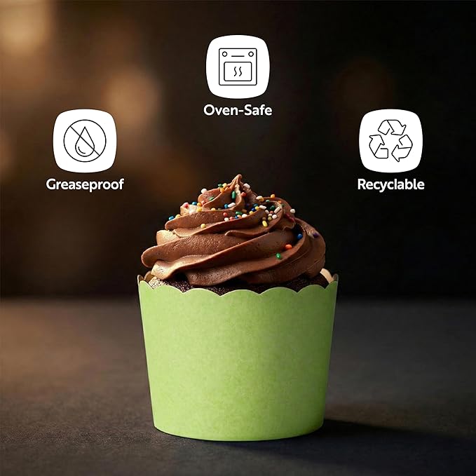 Restaurantware Baking Cups 200 Pack of 6 oz Paper Cupcake Liners Greaseproof Scalloped Oven-Safe Elegant Dessert Muffin Cups Disposable for Parties