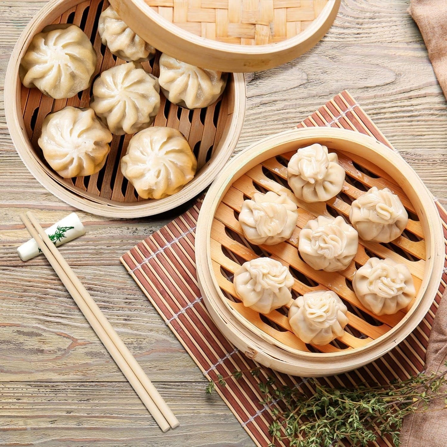 Flexzion Bamboo Steamer Basket Set (8 inch), 50 x Steamer Liners and 2 Pairs of Chopsticks, Steam Baskets for DimSum Dumplings, Rice, Vegetables, Fish and Meat