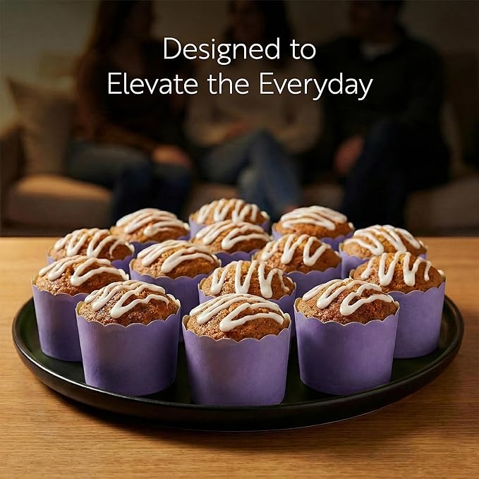 Restaurantware Baking Cups 200 Pack of 6 oz Paper Cupcake Liners Greaseproof Scalloped Oven-Safe Elegant Dessert Muffin Cups Disposable for Parties