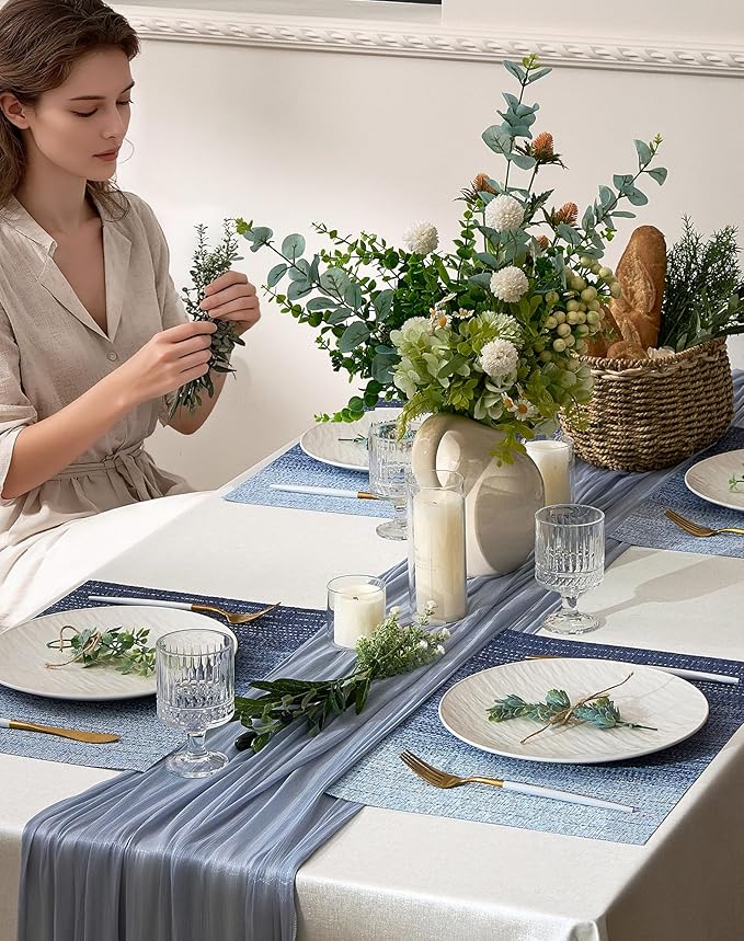 Leetaltree Gradient Blue Woven Placemats Set of 4 - Heat Resistant Non-Slip Place mats for Dining Table, Washable Durable PVC Vinyl Woven Table Mats(Gradient Blue, 4)