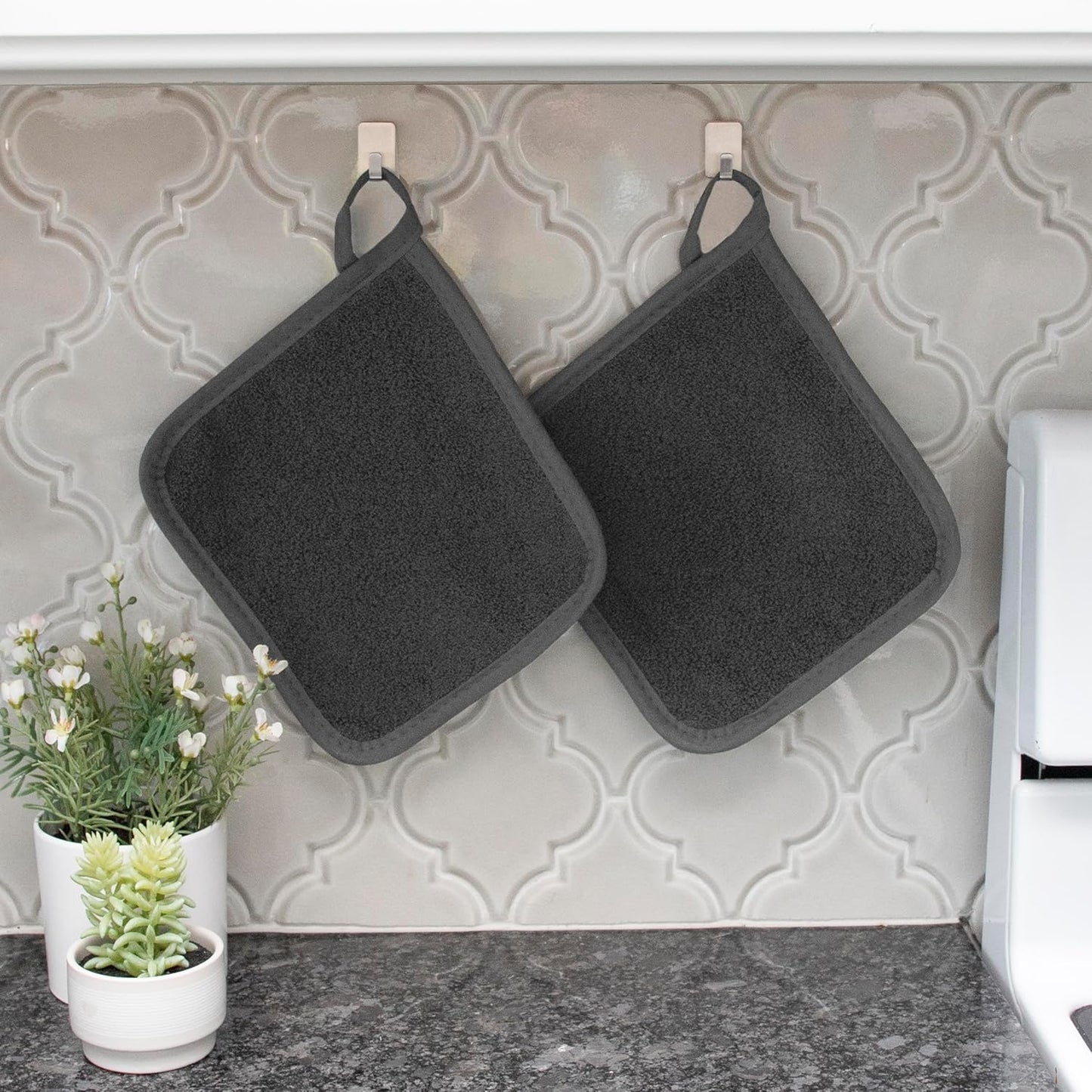 RITZ Terry Potholder & Hot Pad: Unparalleled Heat Resistant, Durable 100% Cotton – Ergonomically Designed for Optimal Grip – Easy-Care Machine Washable – 4-Pack, Black/Graphite