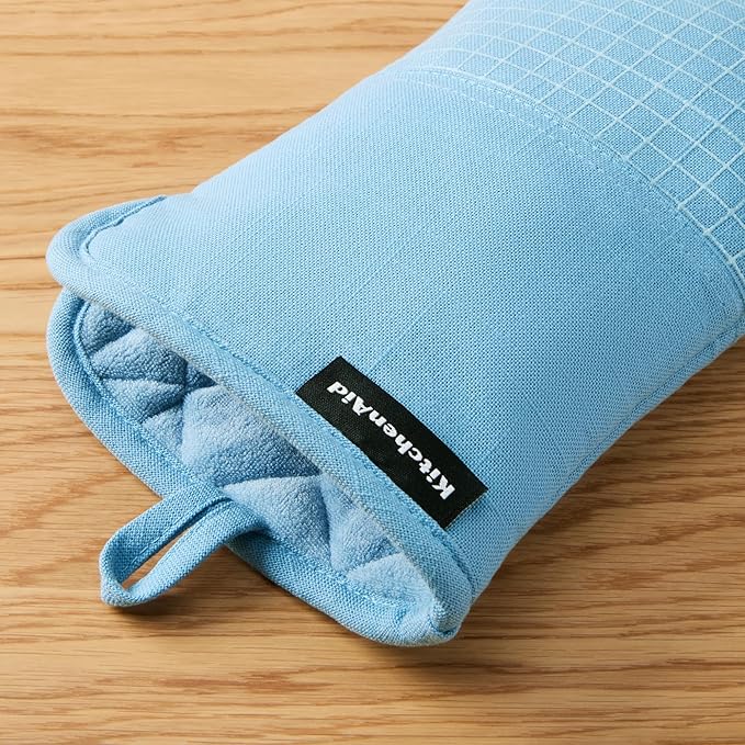 KITCHENAID Gourmet Series Gridlines Oven Mitts 2-Pack Set, Heat Resistant up to 600°F, Soft Silicone Grip, Magnetic Cuff, Blue Velvet, 7"x14"