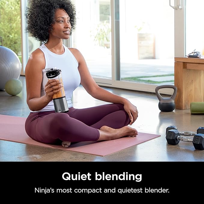 Ninja Blast Portable Blender, Cordless, 18oz. Vessel, Personal Blender for Shakes & Smoothies, BPA Free, Leakproof Lid, USB-C Rechargeable, Black, BC151BKC (Canadian Version) (Renewed)