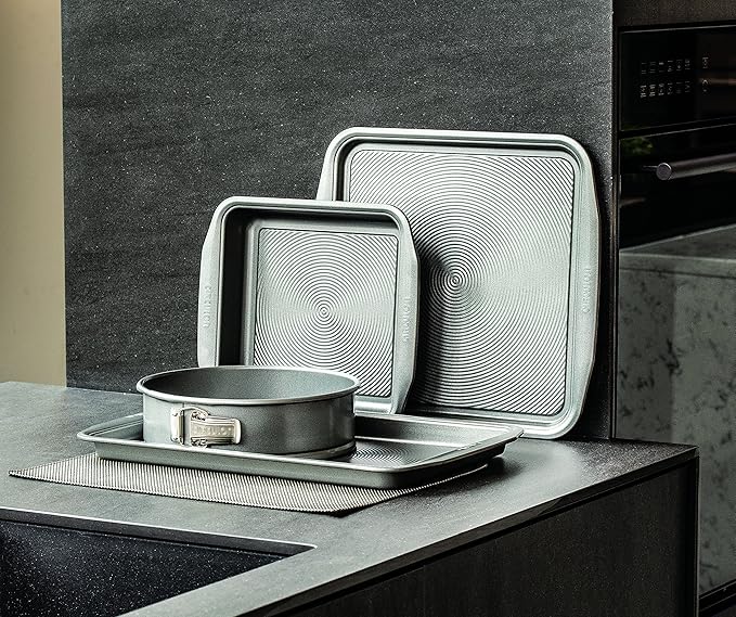Circulon Momentum Carbon Steel Non-Stick Bakeware Set of 3-Grey